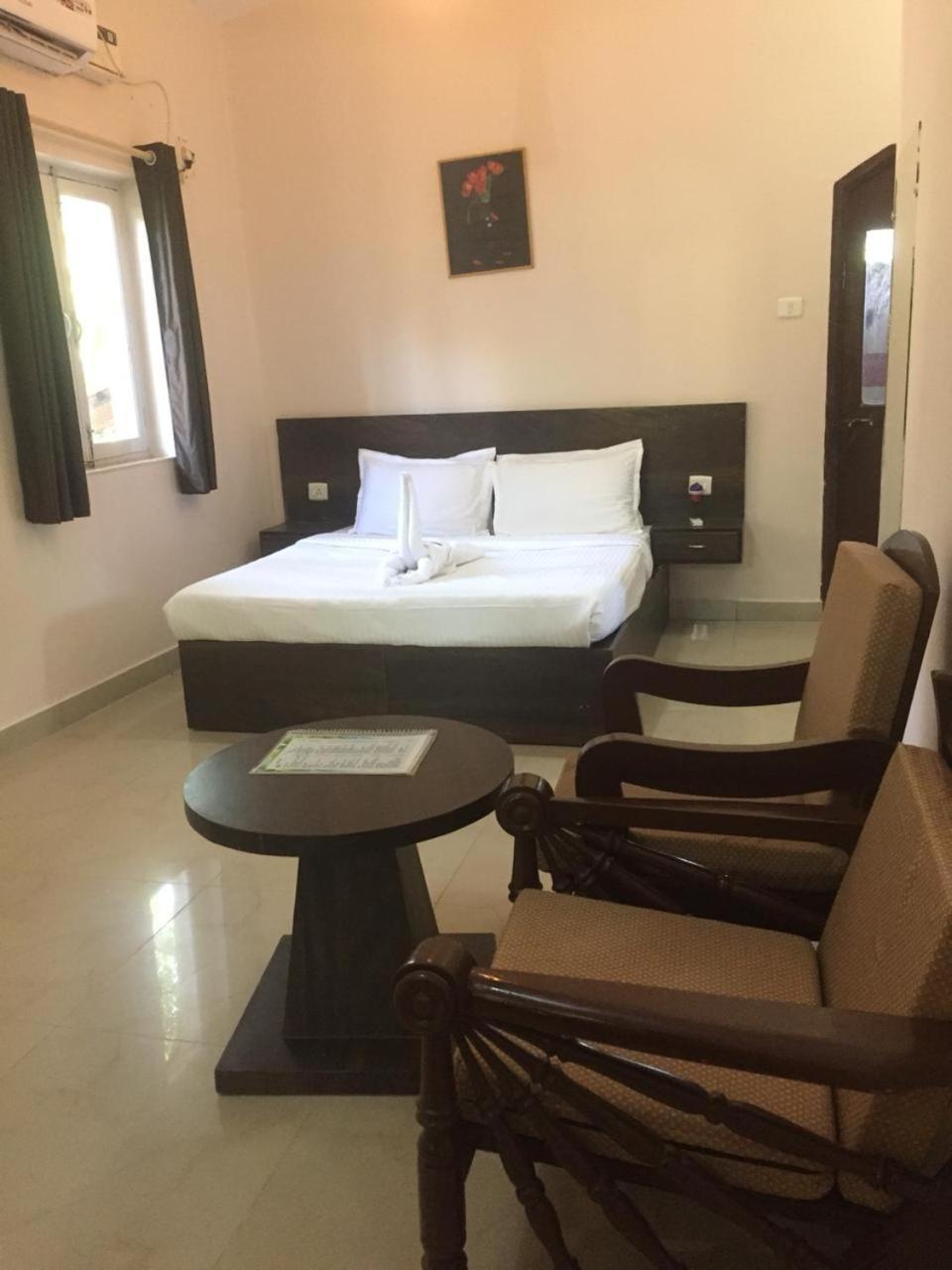 Ave Maria Guest House Candolim Exterior foto