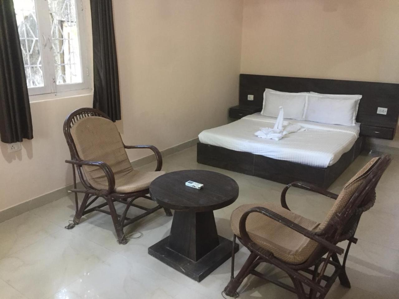 Ave Maria Guest House Candolim Exterior foto